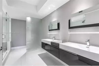 17201 Collins Ave #1807, Sunny Isles Beach, FL 33160 - Photo 21