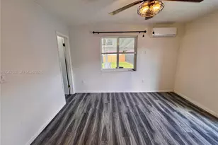 1158 NW 34th Ave, Miami, FL 33125 - Photo 3