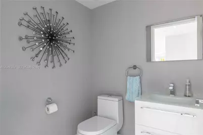 17201 Collins Ave #1807, Sunny Isles Beach, FL 33160 - Photo 31