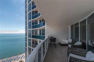 17201 Collins Ave, Sunny Isles Beach, FL 33160 - Photo 29