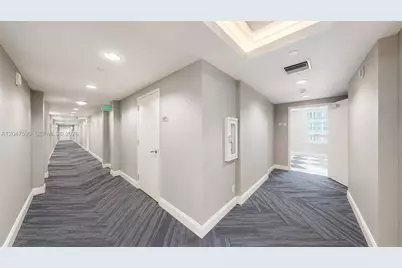 111 E Flagler St #810, Miami, FL 33131 - Photo 13