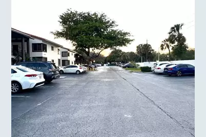 3200 NW 46th St #205, Oakland Park, FL 33309 - Photo 3