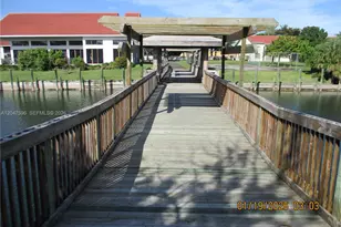 3200 NW 46th St, Oakland Park, FL 33309 - Photo 11