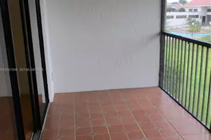 3200 NW 46th St, Oakland Park, FL 33309 - Photo 9