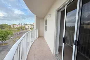 8260 SW 210th St, Cutler Bay, FL 33189 - Photo 17