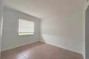 8260 SW 210th St, Cutler Bay, FL 33189 - Photo 13