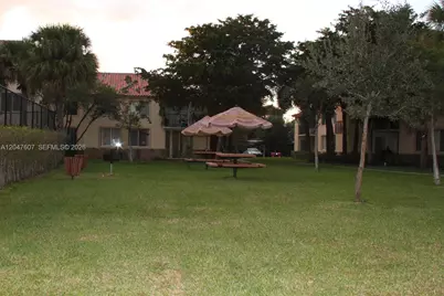 10725 Cleary Blvd #211, Plantation, FL 33324 - Photo 23