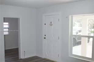 5465 N Andrews Ave, Oakland Park, FL 33309 - Photo 3