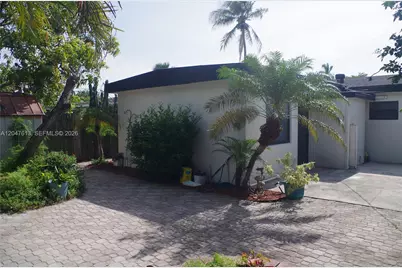 5465 N Andrews Ave, Oakland Park, FL 33309 - Photo 27