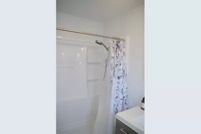 5465 N Andrews Ave, Oakland Park, FL 33309 - Photo 13