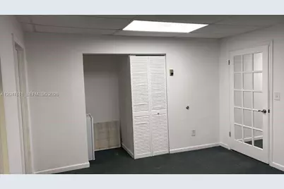 10431 NW 28th St #E106, Doral, FL 33172 - Photo 17