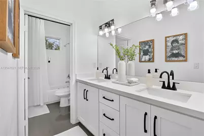 17901 SW 152nd Ave, Miami, FL 33187 - Photo 25
