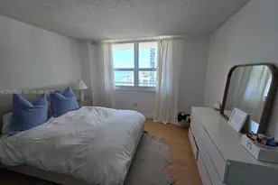 1155 Brickell Bay Dr, Miami, FL 33131 - Photo 9