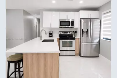 10955 SW 223rd St, Miami, FL 33170 - Photo 5