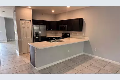 11417 SW 250th St #11417, Homestead, FL 33032 - Photo 3