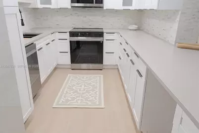 3051 N Course Dr #107, Pompano Beach, FL 33069 - Photo 9