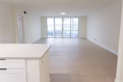 3051 N Course Dr #107, Pompano Beach, FL 33069 - Photo 11