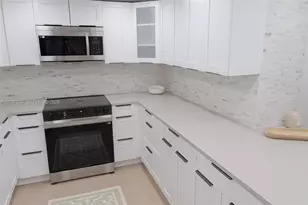 3051 N Course Dr, Pompano Beach, FL 33069 - Photo 7