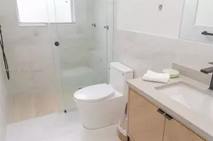 3051 N Course Dr, Pompano Beach, FL 33069 - Photo 19