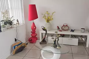 8805 NW 113th St, Hialeah Gardens, FL 33018 - Photo 5