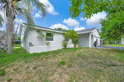 13224 SW 255th Ter, Homestead, FL 33032 - Photo 13