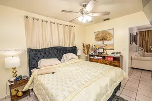 525 E 24th St, Hialeah, FL 33013 - Photo 13