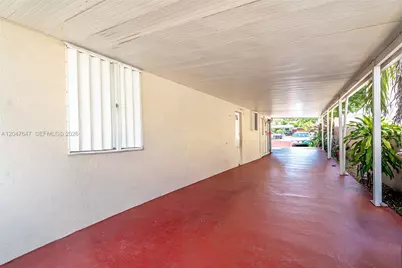 525 E 24th St, Hialeah, FL 33013 - Photo 17