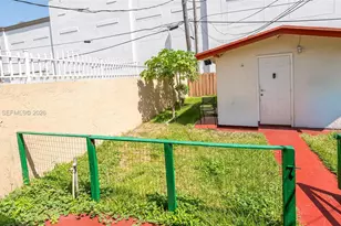 525 E 24th St, Hialeah, FL 33013 - Photo 19