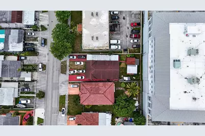 525 E 24th St, Hialeah, FL 33013 - Photo 3