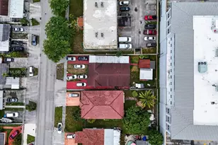 525 E 24th St, Hialeah, FL 33013 - Photo 3