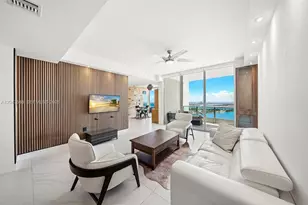 900 Biscayne Blvd, Miami, FL 33132 - Photo 11