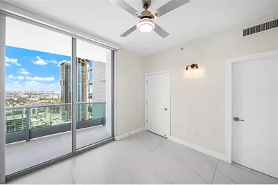 900 Biscayne Blvd #4202, Miami, FL 33132 - Photo 45
