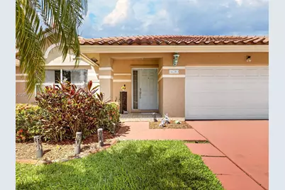 16203 NW 8th Dr, Pembroke Pines, FL 33028 - Photo 3
