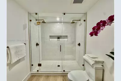 90 NE 32 St #613, Miami, FL 33137 - Photo 17