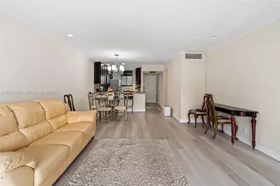 4345 Trevi Ct #202, Lake Worth, FL 33467 - Photo 9