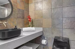 3725 S Ocean Dr, Hollywood, FL 33019 - Photo 23