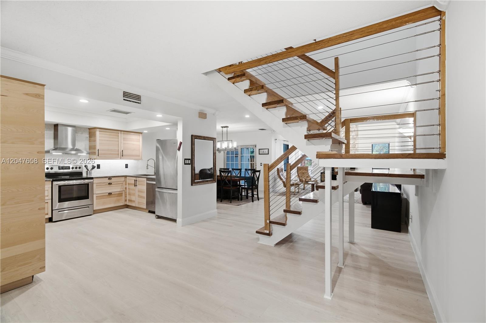 2822 N 34th Ave - 2822 N 34th Ave, Hollywood, FL 33021 Luxury Property | Jose Angel Pina