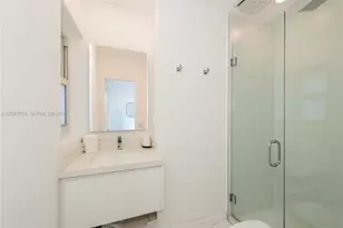 9940 Collins Ave, Bal Harbour, FL 33154 - Photo 21