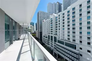 79 SW 12th St, Miami, FL 33130 - Photo 3