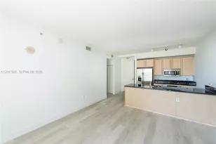 79 SW 12th St, Miami, FL 33130 - Photo 5