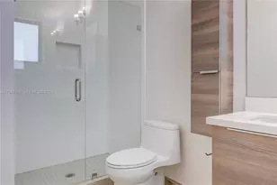 3412 Emerson Ln, Hollywood, FL 33312 - Photo 21