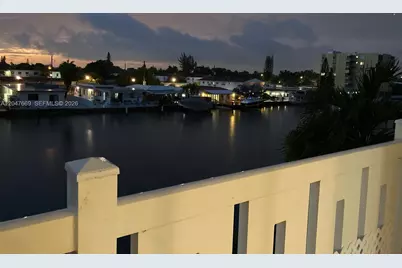 7900 Tatum Waterway Dr #305, Miami Beach, FL 33141 - Photo 37