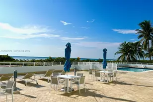345 Ocean Dr, Miami Beach, FL 33139 - Photo 15