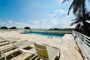 345 Ocean Dr, Miami Beach, FL 33139 - Photo 11