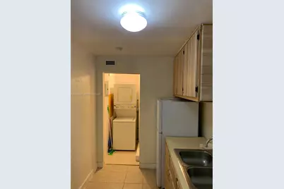 410 Pinecrest Dr #1, Miami Springs, FL 33166 - Photo 43