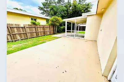 410 Pinecrest Dr #1, Miami Springs, FL 33166 - Photo 13