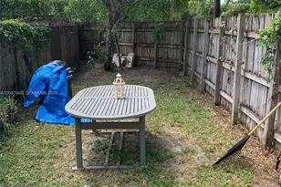 410 Pinecrest Dr, Miami Springs, FL 33166 - Photo 41
