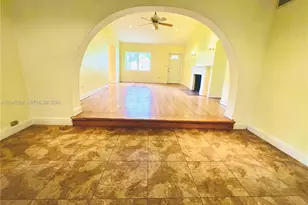 410 Pinecrest Dr, Miami Springs, FL 33166 - Photo 17