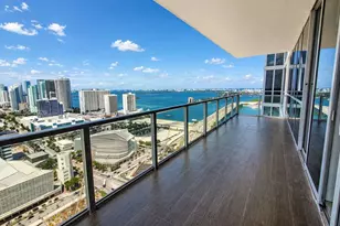 1100 Biscayne Blvd, Miami, FL 33132 - Photo 3