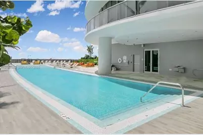 488 NE 18th St #1806, Miami, FL 33132 - Photo 5